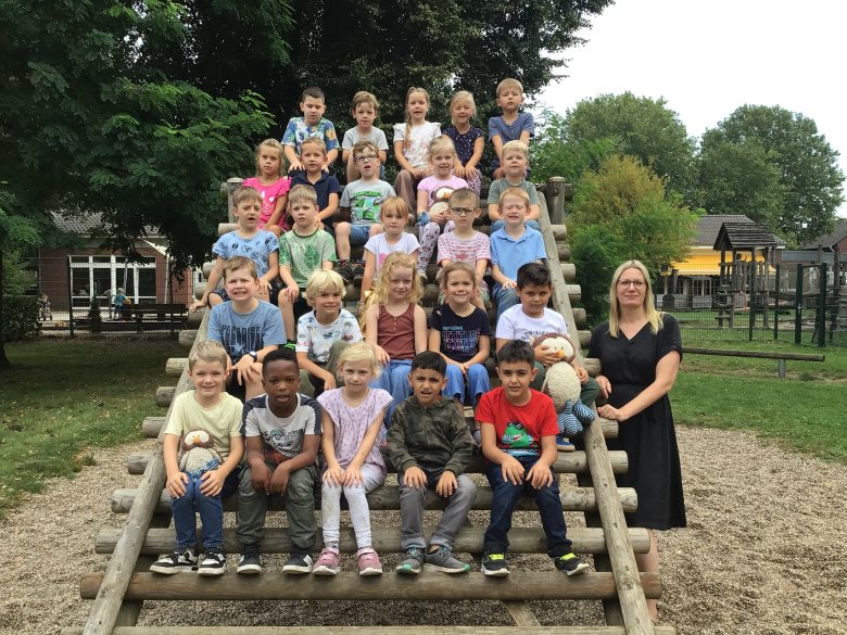 Klassenfoto 1b